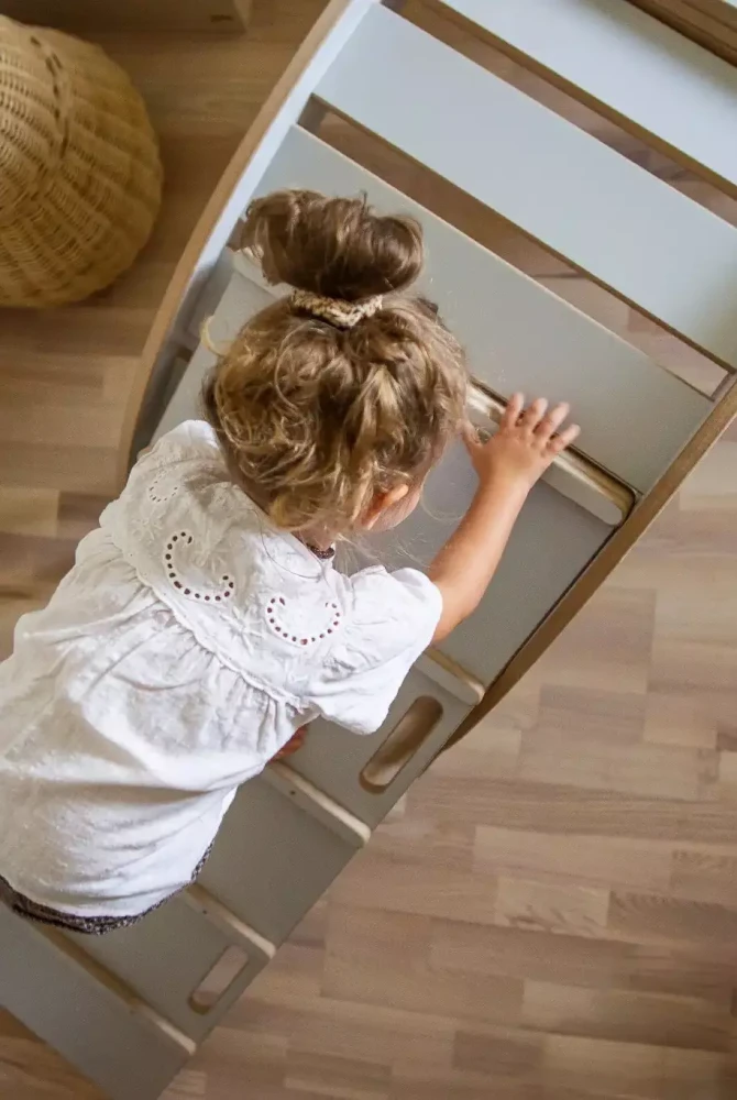 bujak dziecięcy z drabinką