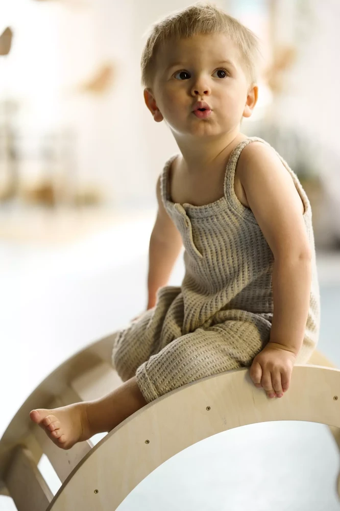 bujak drewniany s montessori