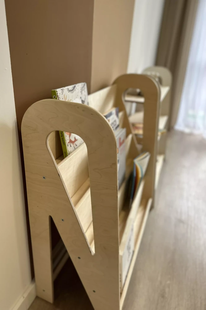 biblioteczka i regał slim