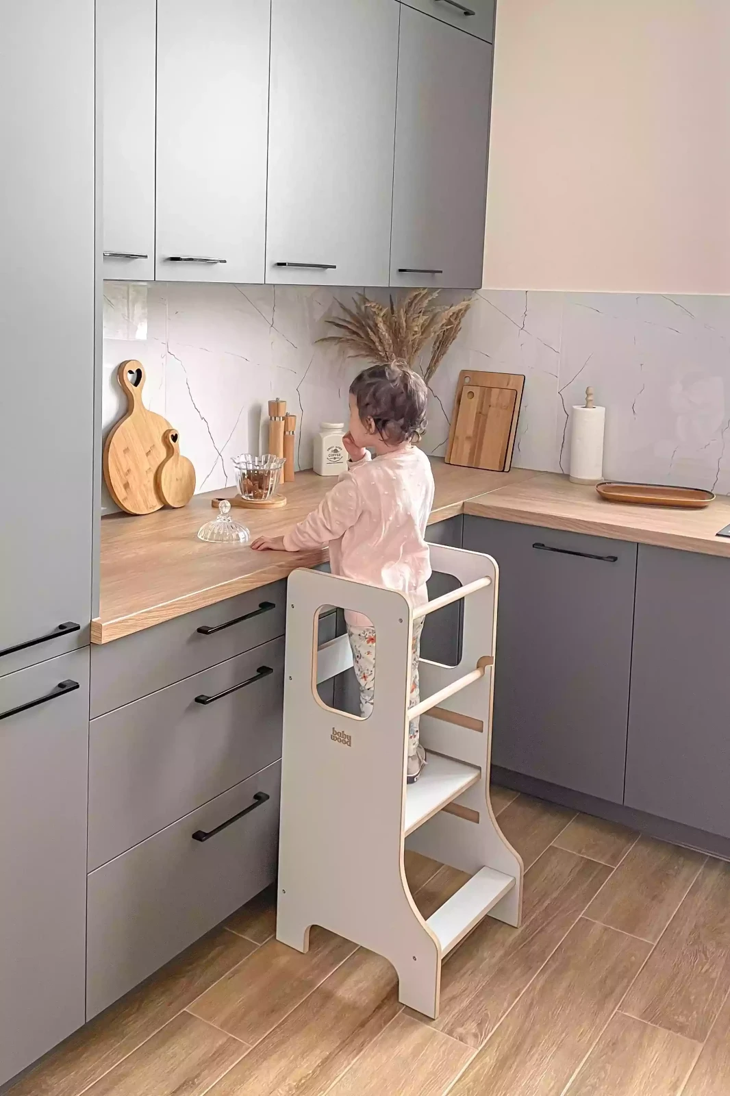 Kitchen Helper Slim Babywood