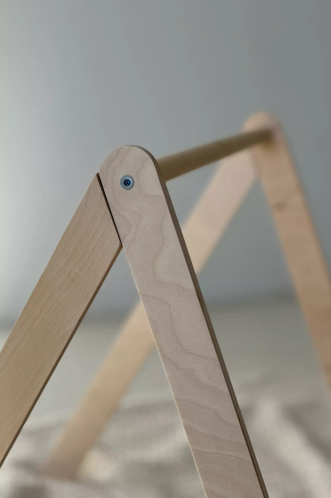 Baby gym stojak edukacyjny Babywood