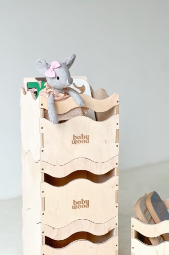 drewniana skrzynia na zabawki wave