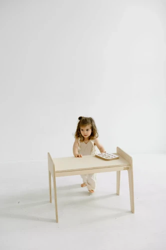 stoliczek dla dzieci