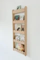 naturalna biblioteczka ścienna