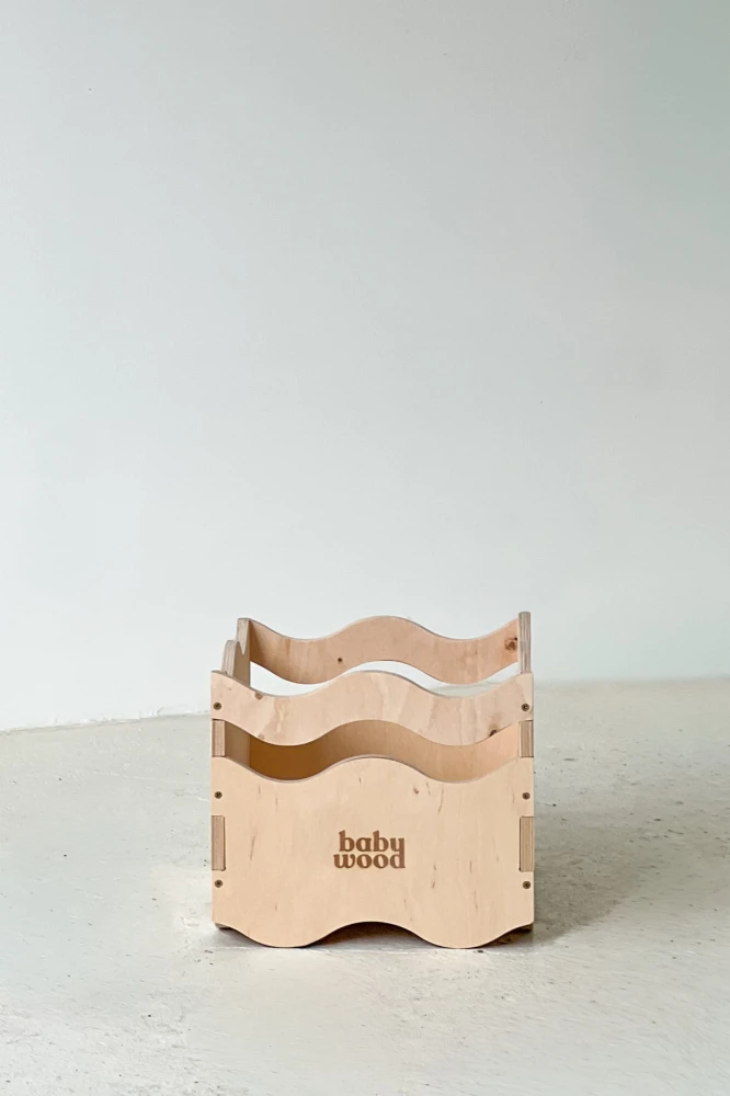 Drewniany organizer na zabawki od Babywood