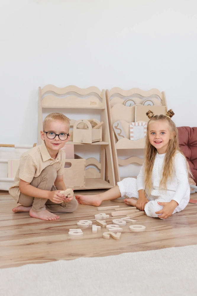 Drewniane literki alfabetu Babywood - zabawka edukacyjna Montessori dla dzieci