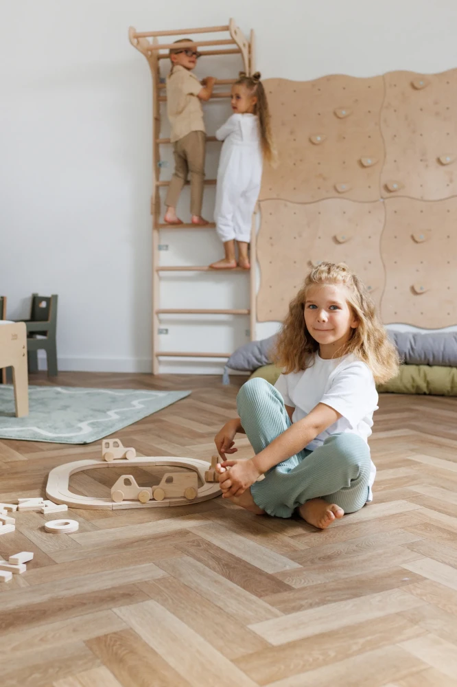 Zabawka Montessori dla dzieci Babywood - drewniana droga z autkami