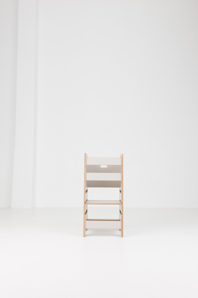 Elegancki Kitchen Helper marki Babywood